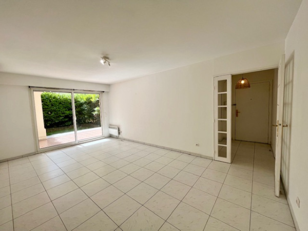 Offres de vente Rez de jardin Nice 06100