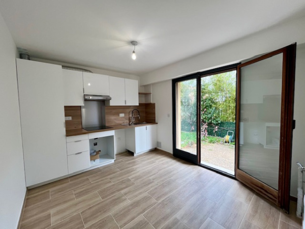 Offres de location Appartement Saint-Laurent-du-Var 06700